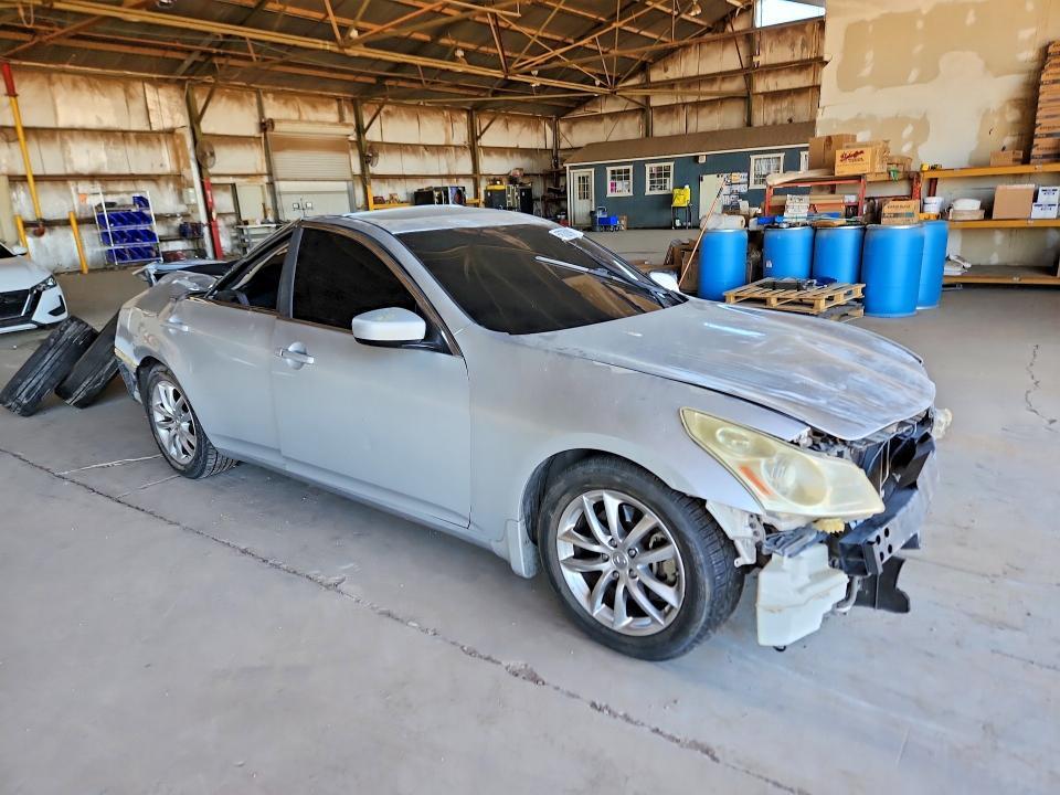 JNKCV61E99M306999 2009 INFINITI G37 SEDAN photo no. 4