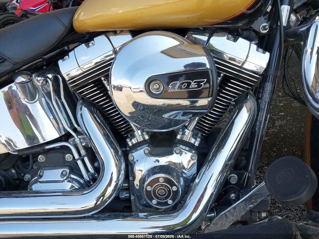 1HD1BWV12HB016184 2017 HARLEY-DAVIDSON FLSTC photo no. 8