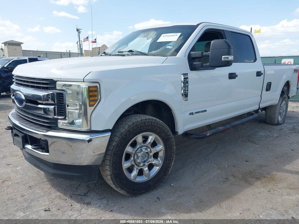 1FT7W2BT6JEB65006 2018 FORD F-250 photo no. 2