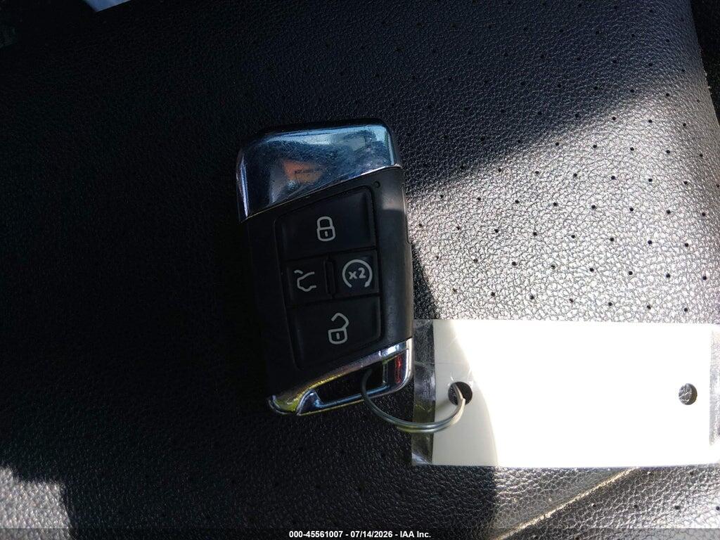 1V2KE2CA8NC230755 2022 VOLKSWAGEN ATLAS CROSS SPORT photo no. 11