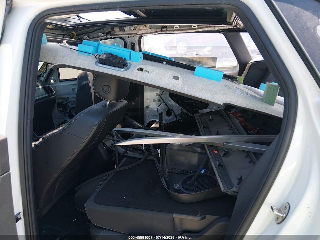 1V2KE2CA8NC230755 2022 VOLKSWAGEN ATLAS CROSS SPORT photo no. 8