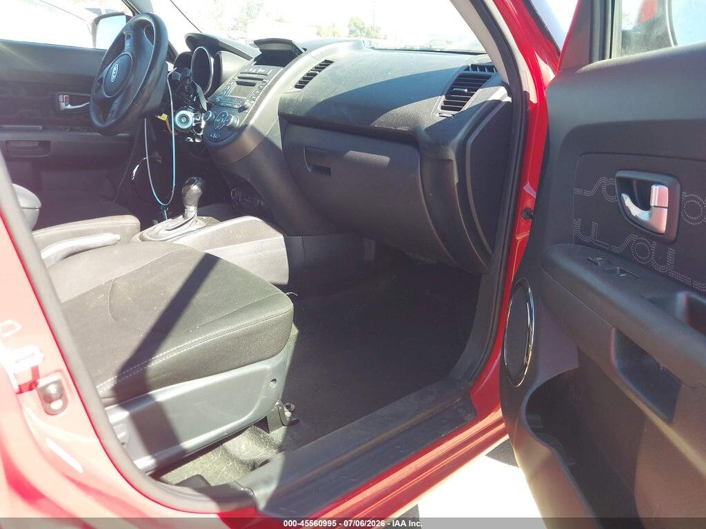 KNDJT2A62C7438265 2012 KIA SOUL photo no. 5