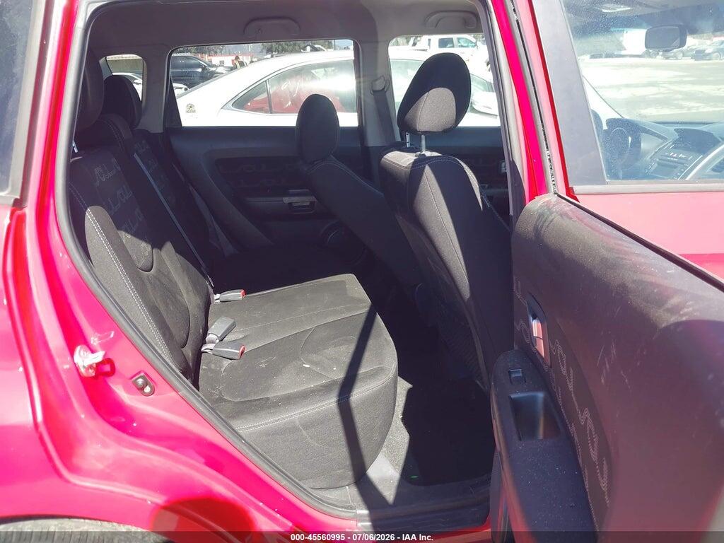 KNDJT2A62C7438265 2012 KIA SOUL photo no. 8