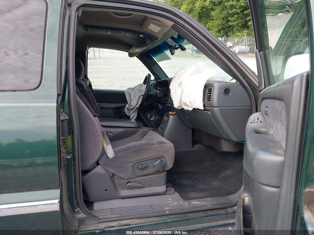 2GTEK19T121113837 2002 GMC SIERRA 1500 photo no. 5