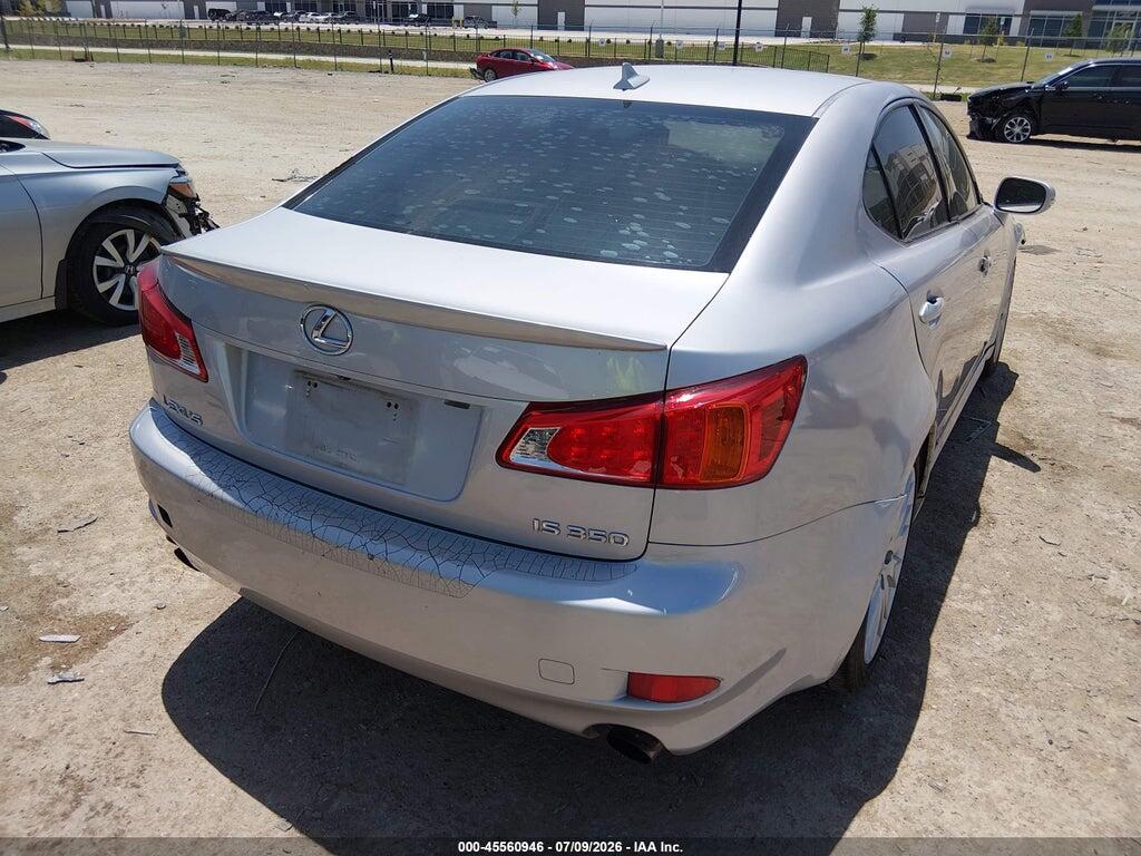 JTHBE262192016688 2009 LEXUS IS 350 photo no. 4