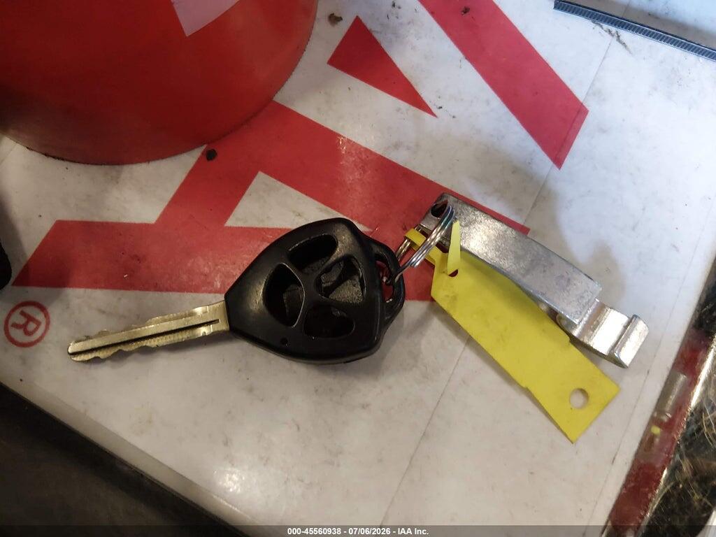 4T1BF3EK0AU028020 2010 TOYOTA CAMRY photo no. 11