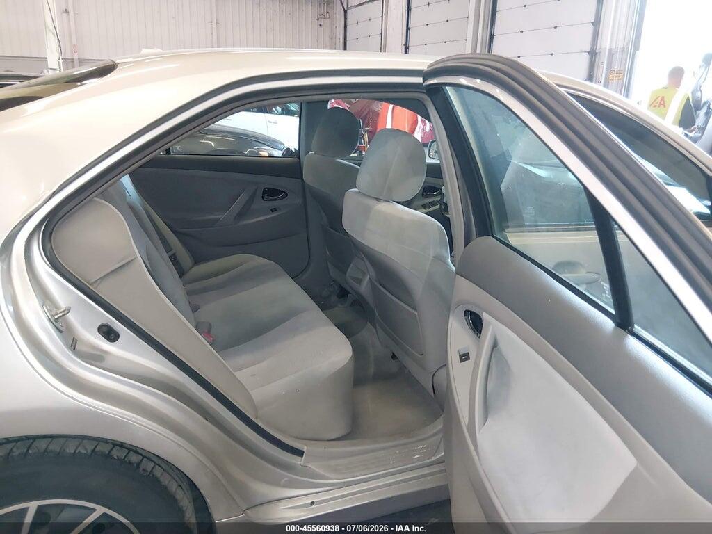 4T1BF3EK0AU028020 2010 TOYOTA CAMRY photo no. 8