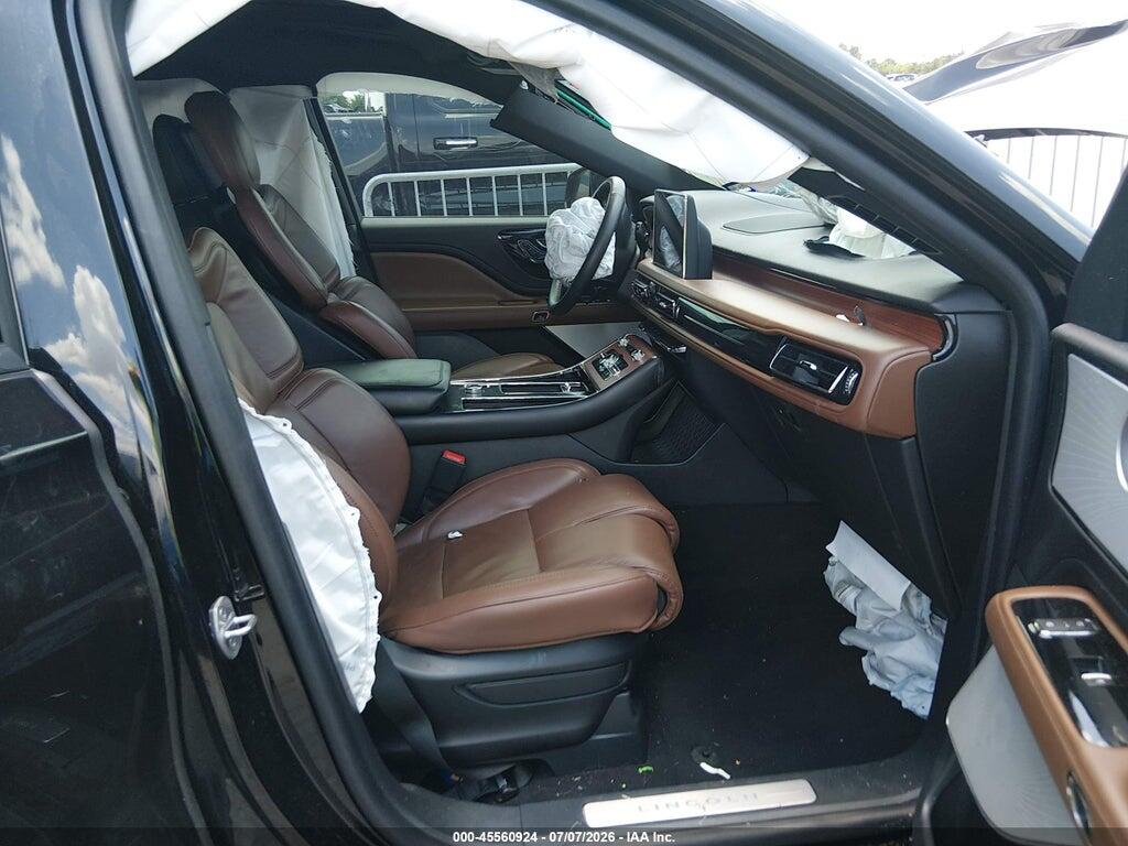 5LM5J7WC8PGL28015 2023 LINCOLN AVIATOR photo no. 5