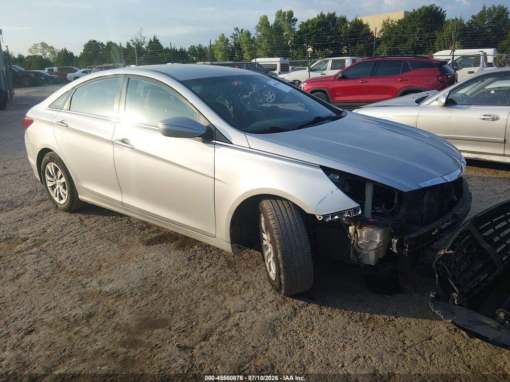 5NPEB4AC1BH156280 2011 HYUNDAI SONATA photo no. 1