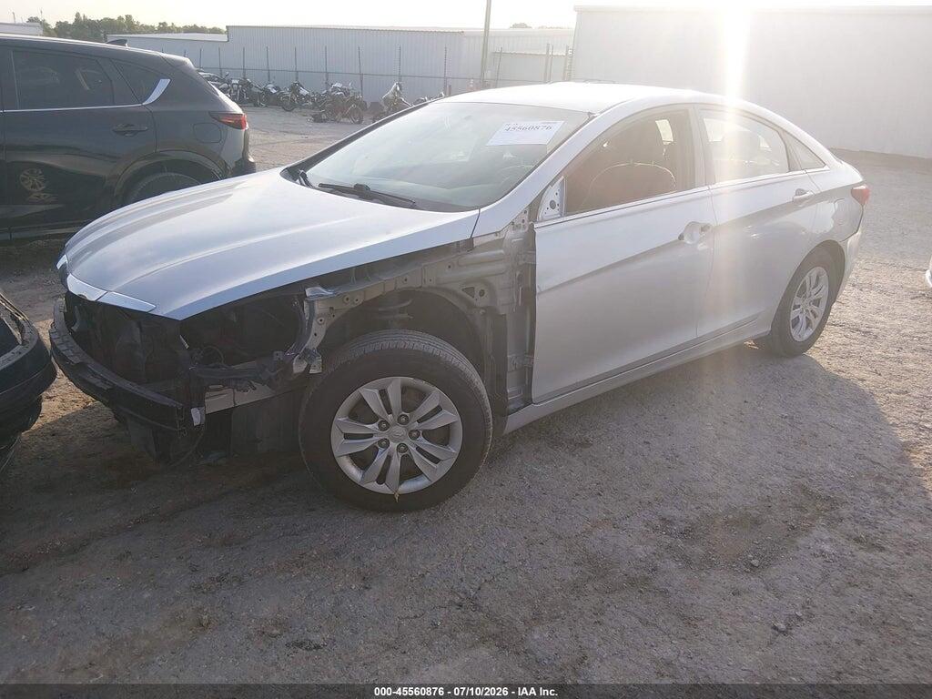5NPEB4AC1BH156280 2011 HYUNDAI SONATA photo no. 2
