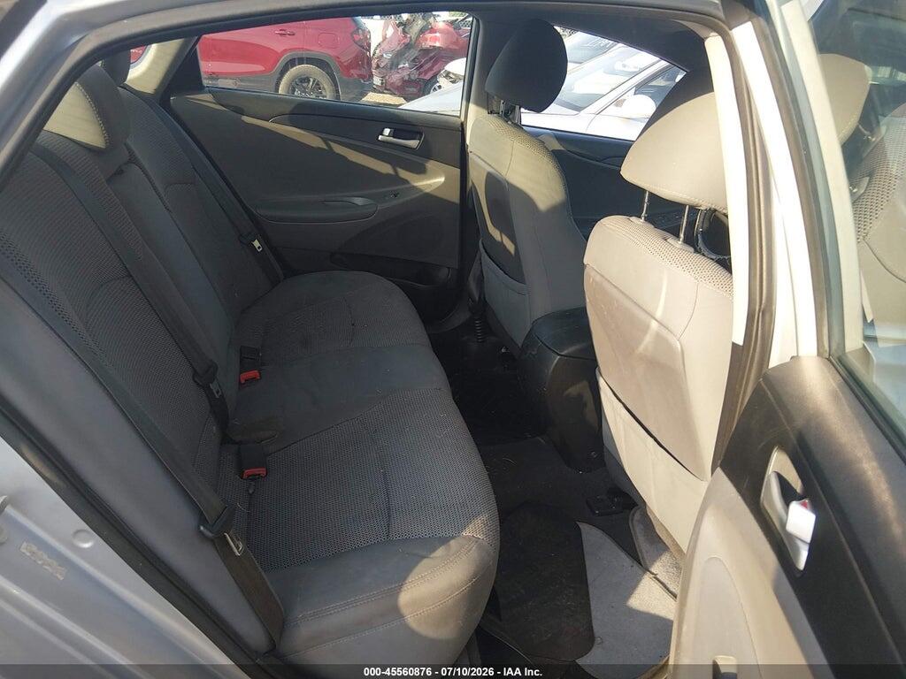 5NPEB4AC1BH156280 2011 HYUNDAI SONATA photo no. 8