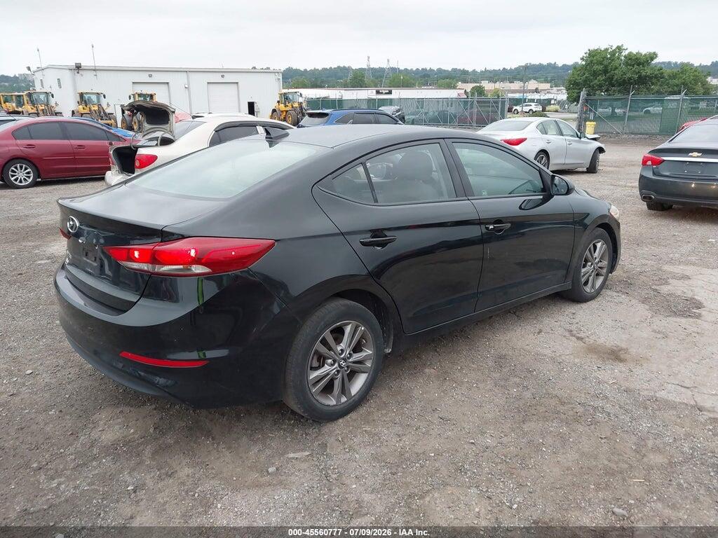 5NPD84LF8JH270664 2018 HYUNDAI ELANTRA photo no. 4