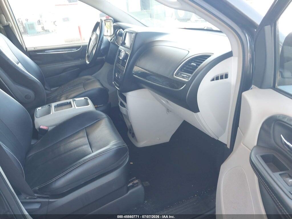 2C4RC1BG1ER363306 2014 CHRYSLER TOWN & COUNTRY photo no. 5