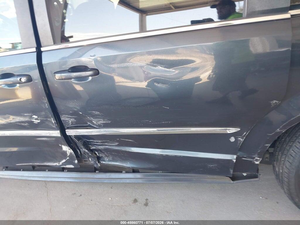 2C4RC1BG1ER363306 2014 CHRYSLER TOWN & COUNTRY photo no. 6