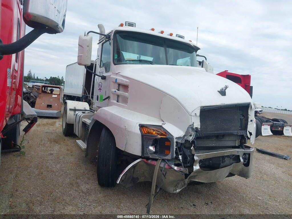 1M1AN3AY6KM001032 2019 MACK ANTHEM photo no. 1