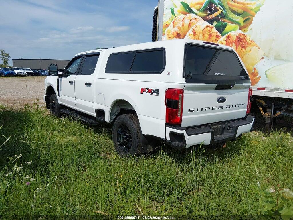 1FT8W2BA3PEE18780 2023 FORD F-250 photo no. 3