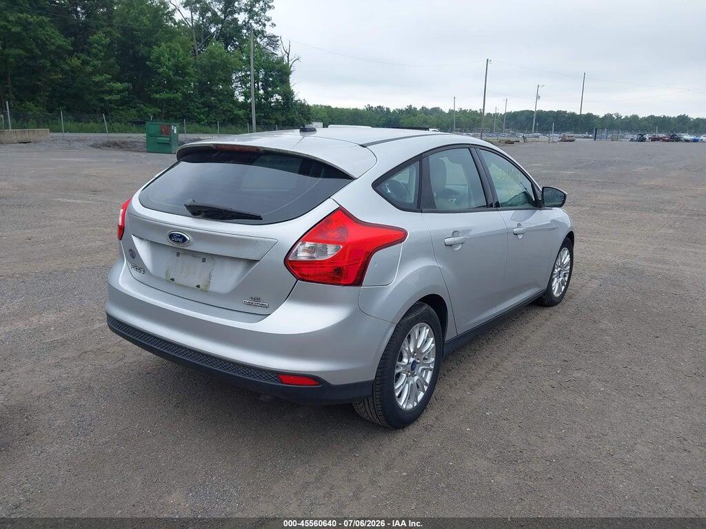 1FAHP3K28CL375612 2012 FORD FOCUS photo no. 4