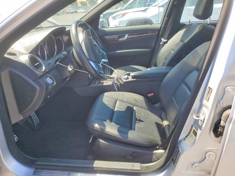 2012 MERCEDES-BENZ C 250 — Фото 7 из 12