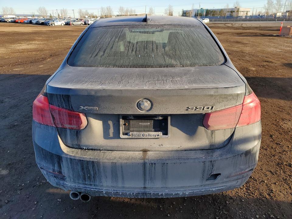 2018 BMW 330 XI — Фото 6 из 12