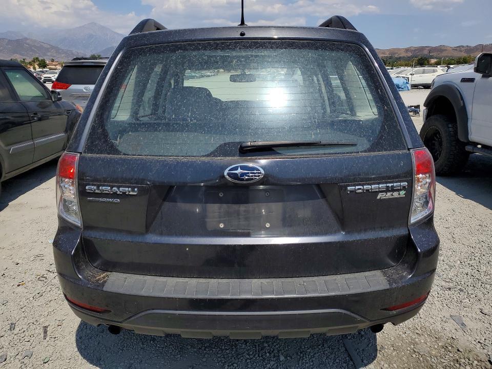 JF2SHABCXDH421165 2013 SUBARU FORESTER photo no. 6