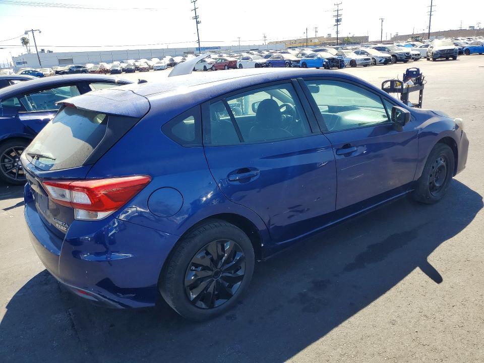 4S3GTAA65H3708186 2017 SUBARU IMPREZA photo no. 3