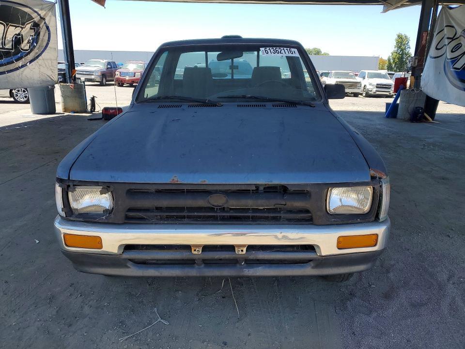 1995 TOYOTA PICKUP 1/2 TON SHORT WHEELBASE DX — Фото 5 из 12
