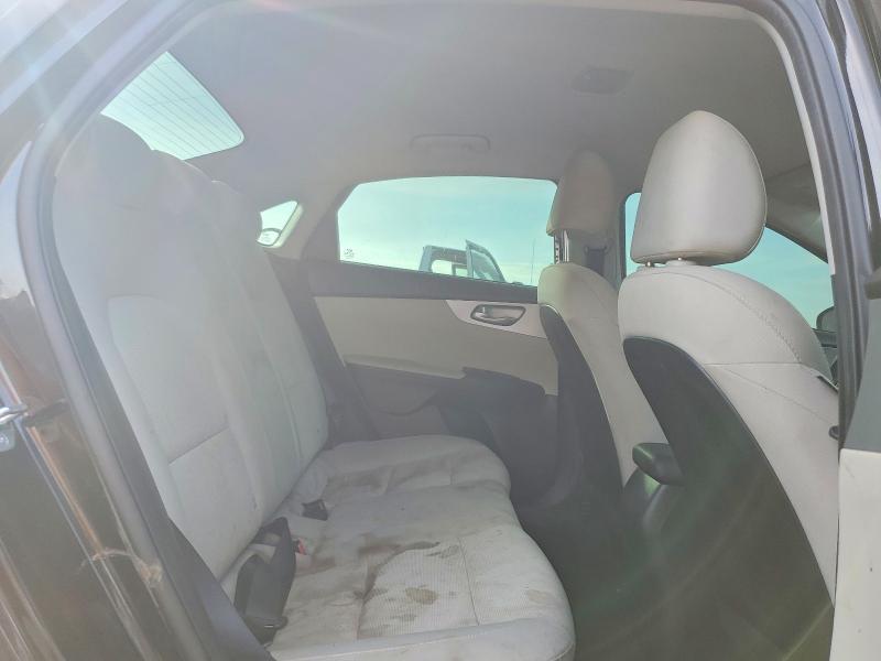 2023 KIA FORTE LXS — Фото 10 из 12