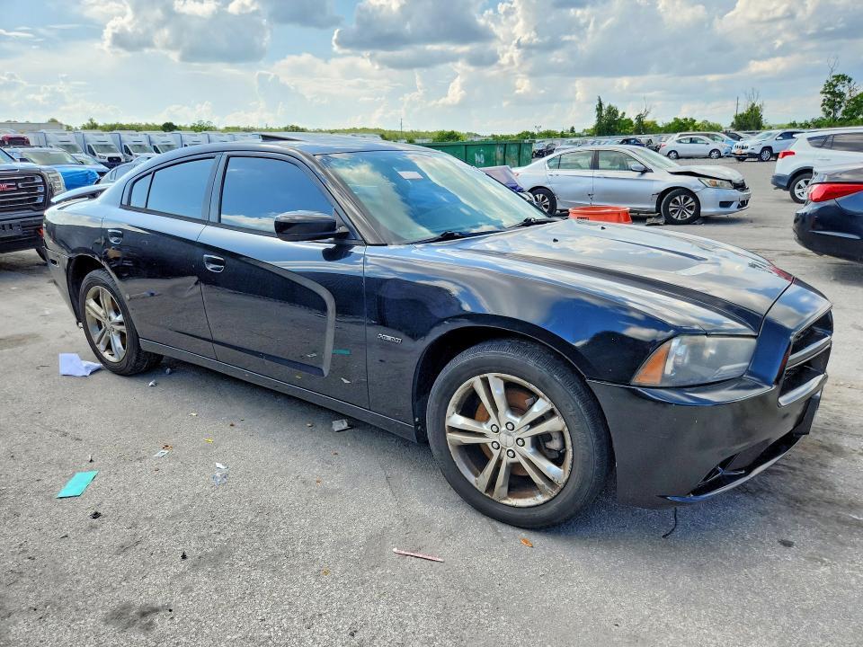 2014 DODGE CHARGER R/T — Фото 4 из 12
