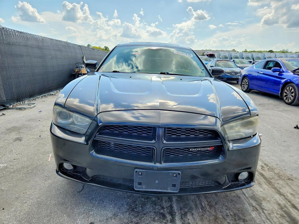 2014 DODGE CHARGER R/T — Фото 5 из 12