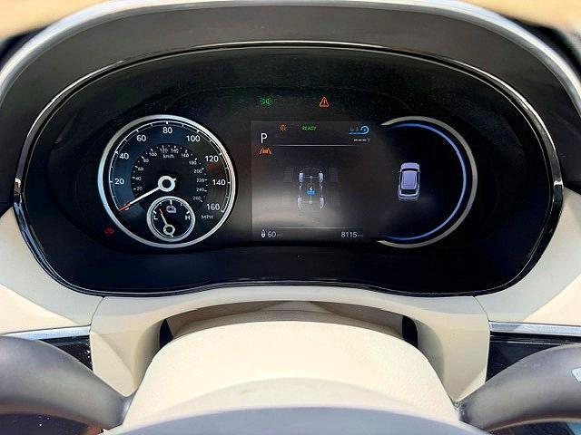 2025 GENESIS G70 — Фото 9 из 15