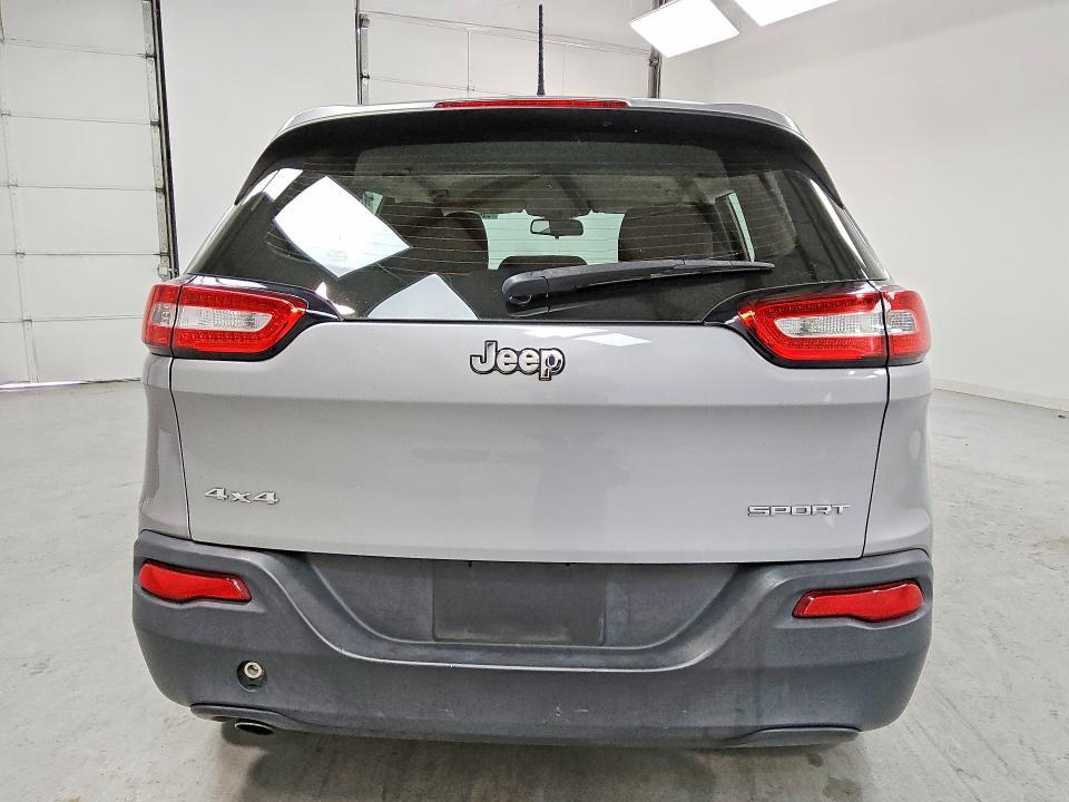 2017 JEEP CHEROKEE SPORT — Фото 6 из 14