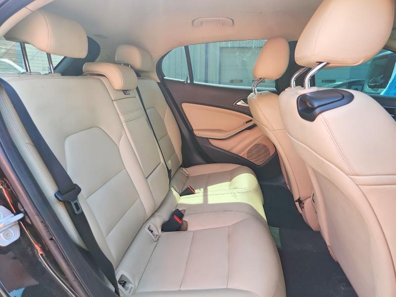 2016 MERCEDES-BENZ GLA 250 — Фото 11 из 13