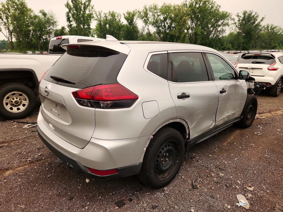 2018 NISSAN ROGUE S — Фото 3 из 12