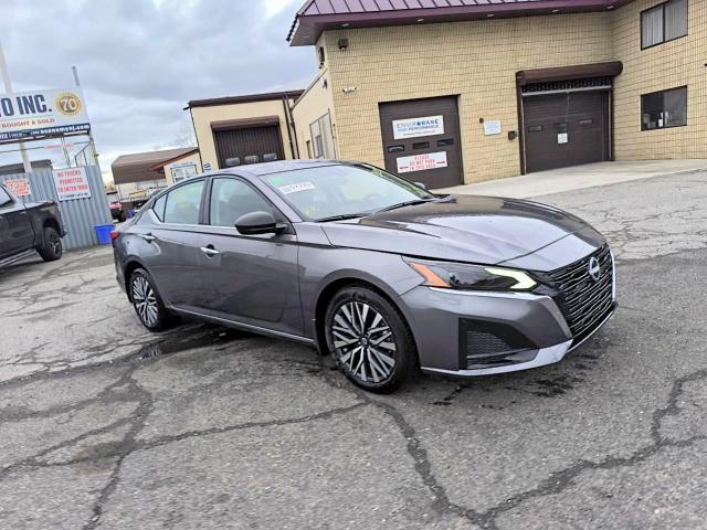 2025 NISSAN ALTIMA SV — Фото 3 из 15