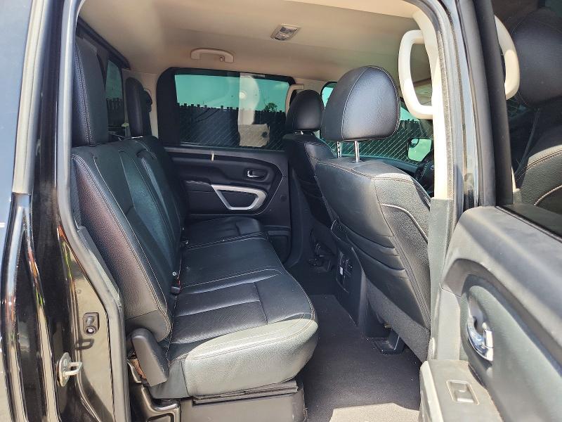2017 NISSAN TITAN SL — Фото 10 из 12