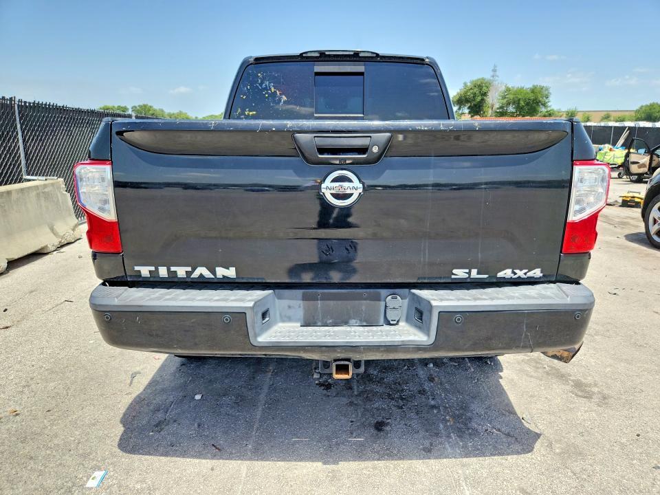 2017 NISSAN TITAN SL — Фото 6 из 12