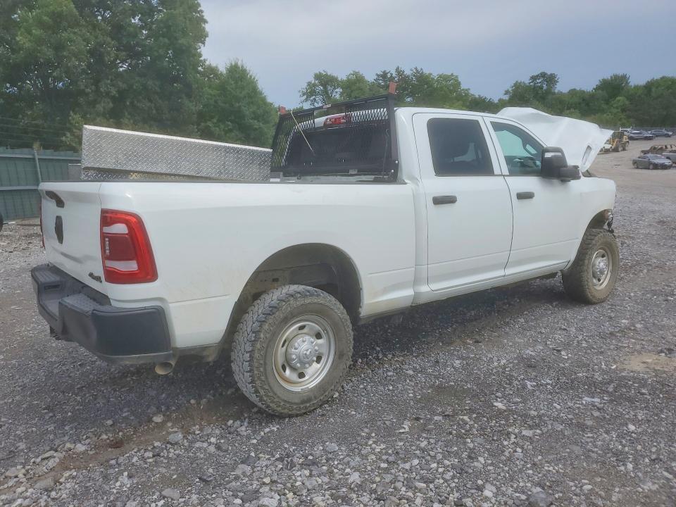 2024 RAM 2500 TRADESMAN — Фото 3 из 13