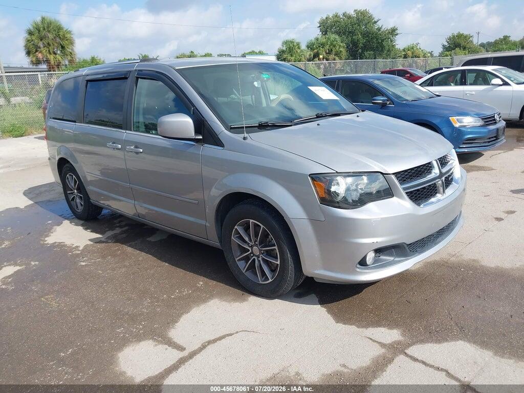 2C4RDGCG2HR758582 2017 DODGE GRAND CARAVAN photo no. 1