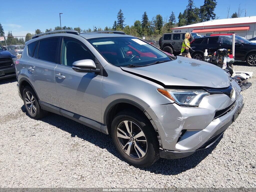 2T3RFREVXHW574255 2017 TOYOTA RAV4 photo no. 1
