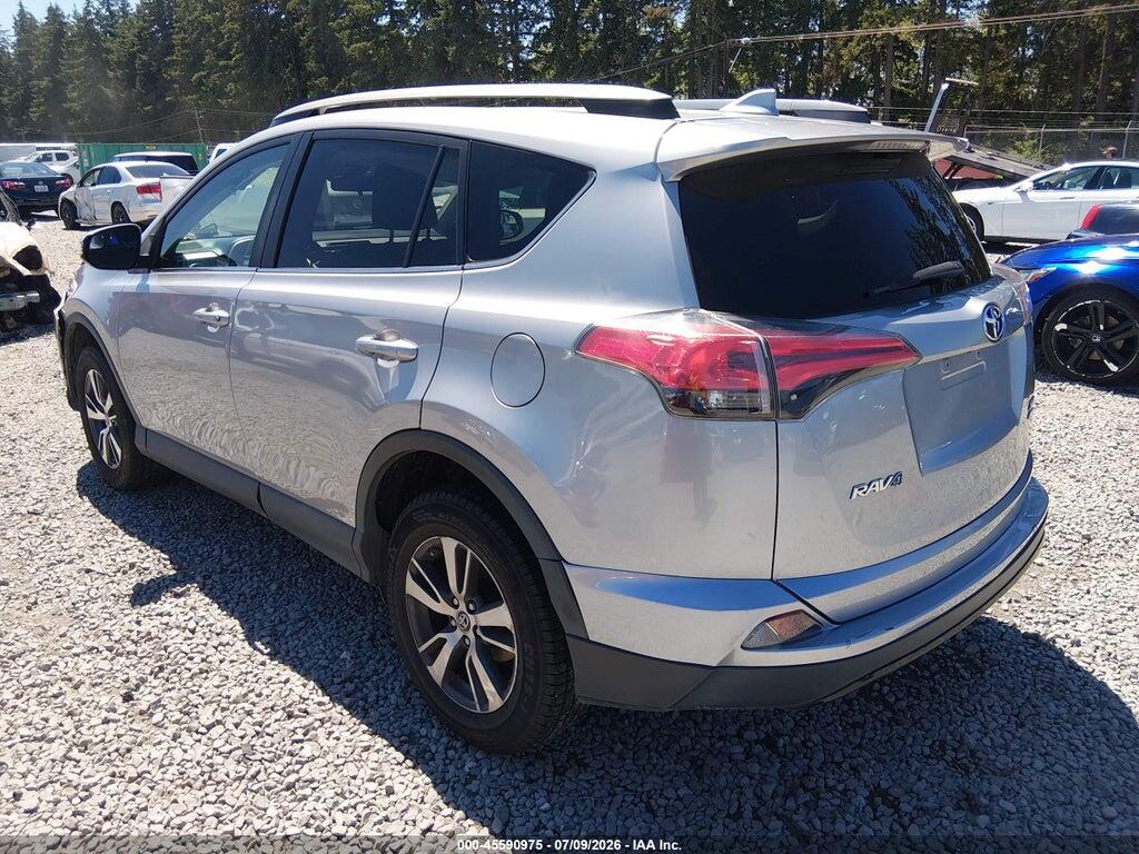 2T3RFREVXHW574255 2017 TOYOTA RAV4 photo no. 3