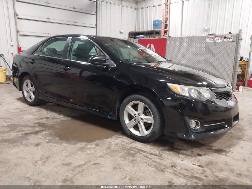 4T1BF1FK7EU332678 2014 TOYOTA CAMRY photo no. 1