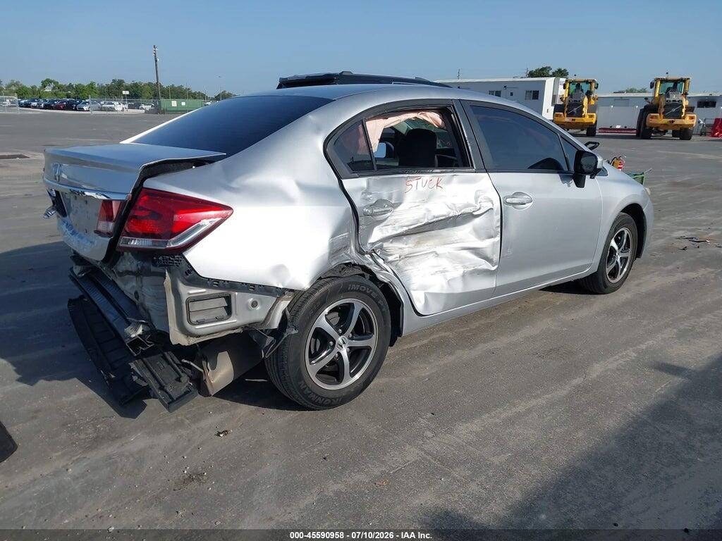 19XFB2F78FE104899 2015 HONDA CIVIC photo no. 4