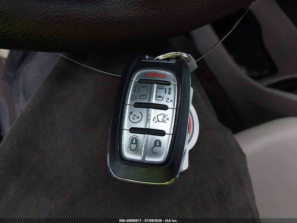 2C4RC1DG3MR505828 2021 CHRYSLER VOYAGER photo no. 11
