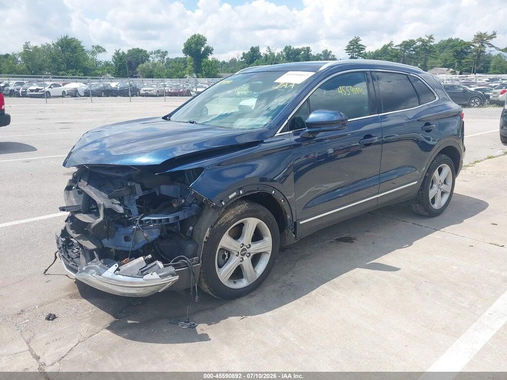 5LMCJ1D99HUL27275 2017 LINCOLN MKC photo no. 2