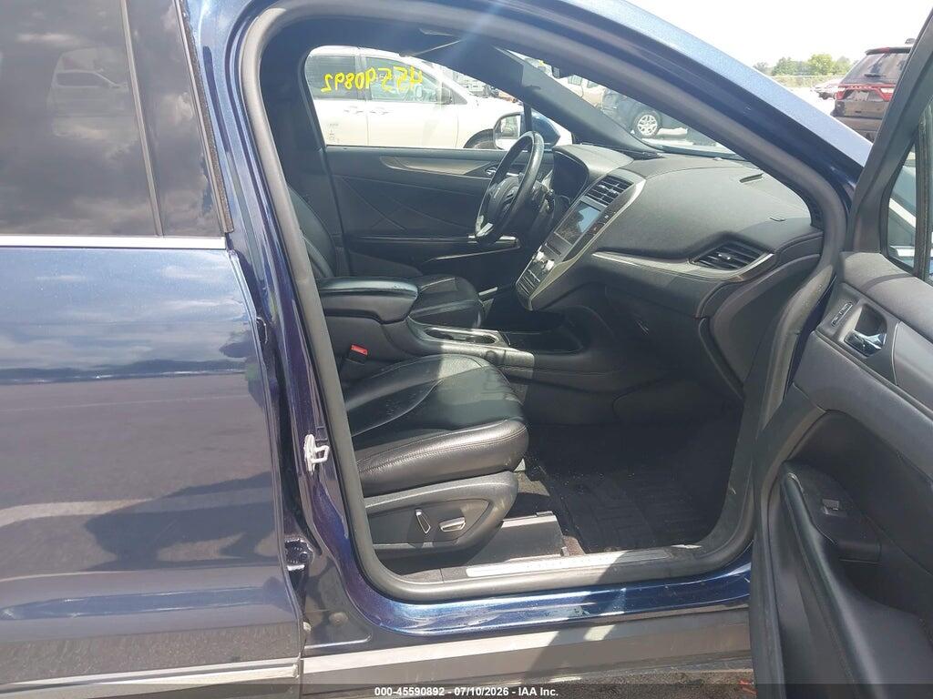 5LMCJ1D99HUL27275 2017 LINCOLN MKC photo no. 5