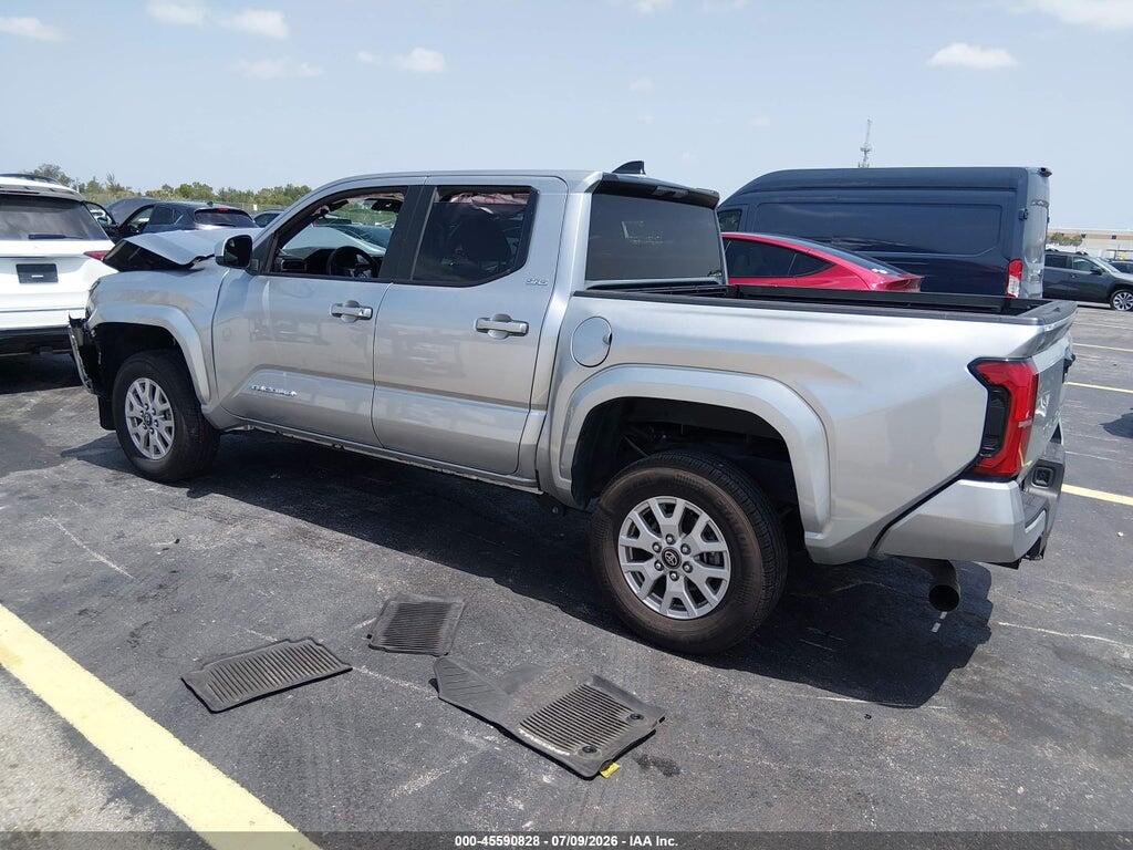 3TMKB5FN0RM022657 2024 TOYOTA TACOMA photo no. 3