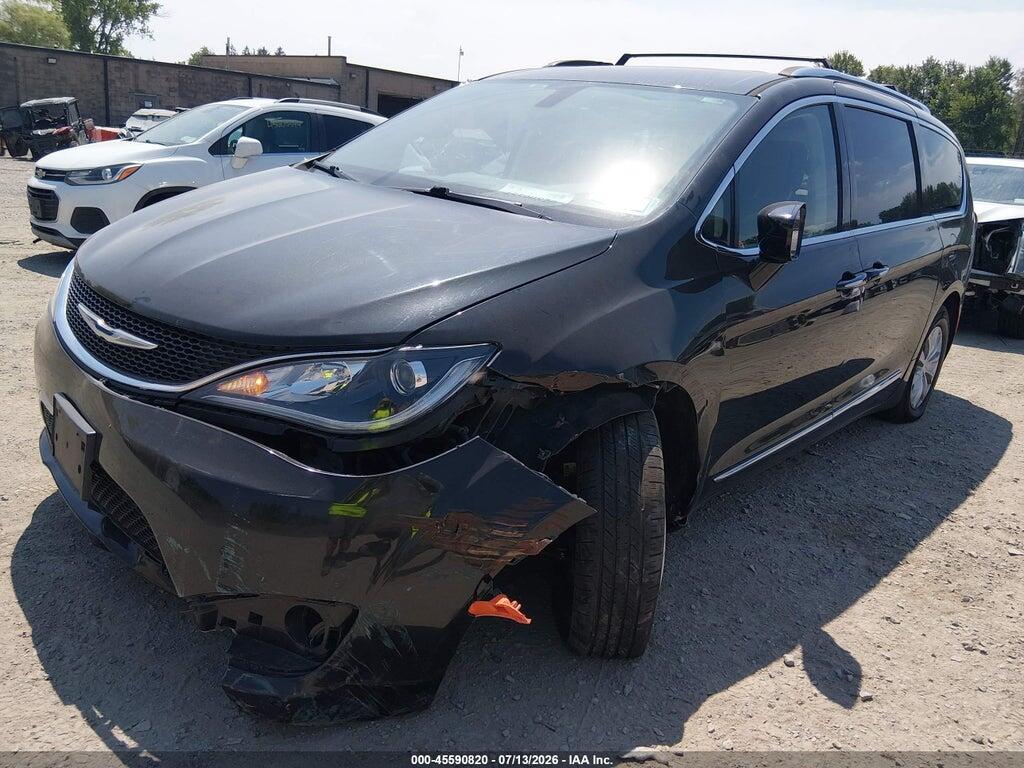 2C4RC1BG4JR124309 2018 CHRYSLER PACIFICA photo no. 2