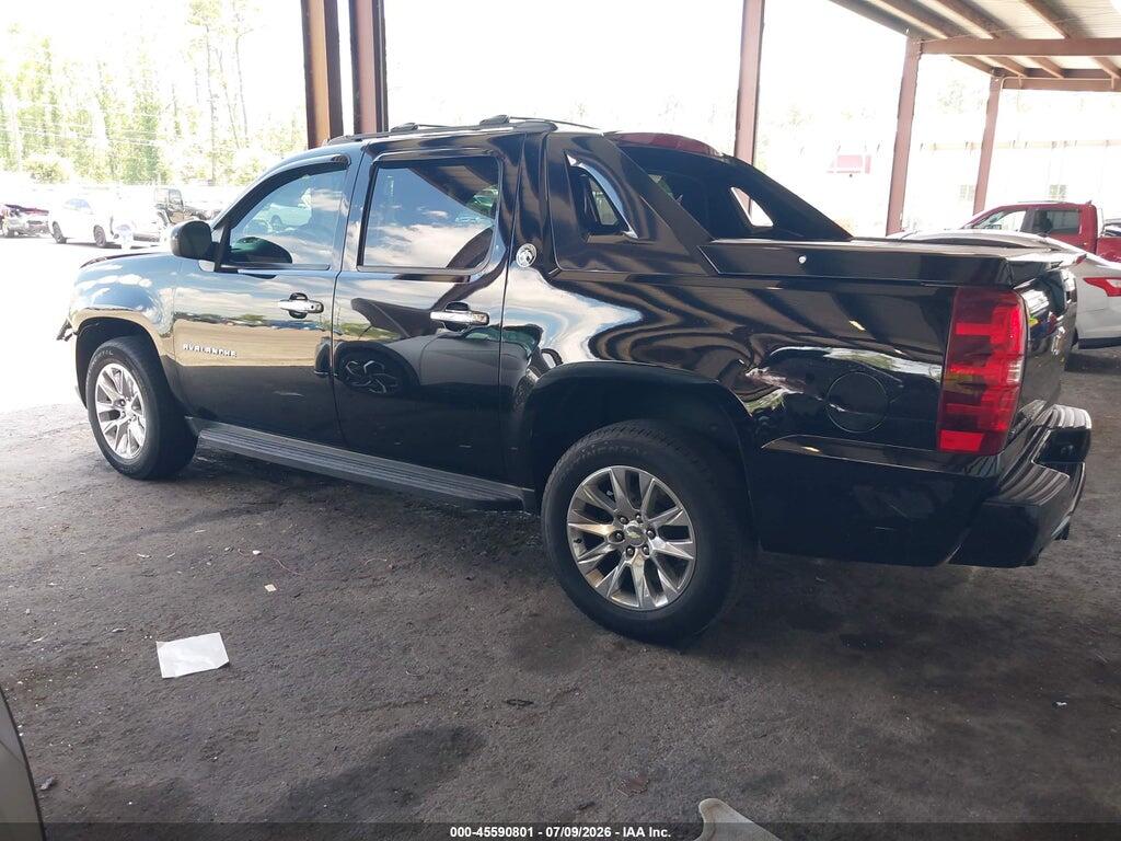 3GNTKFE77DG132388 2013 CHEVROLET AVALANCHE photo no. 3