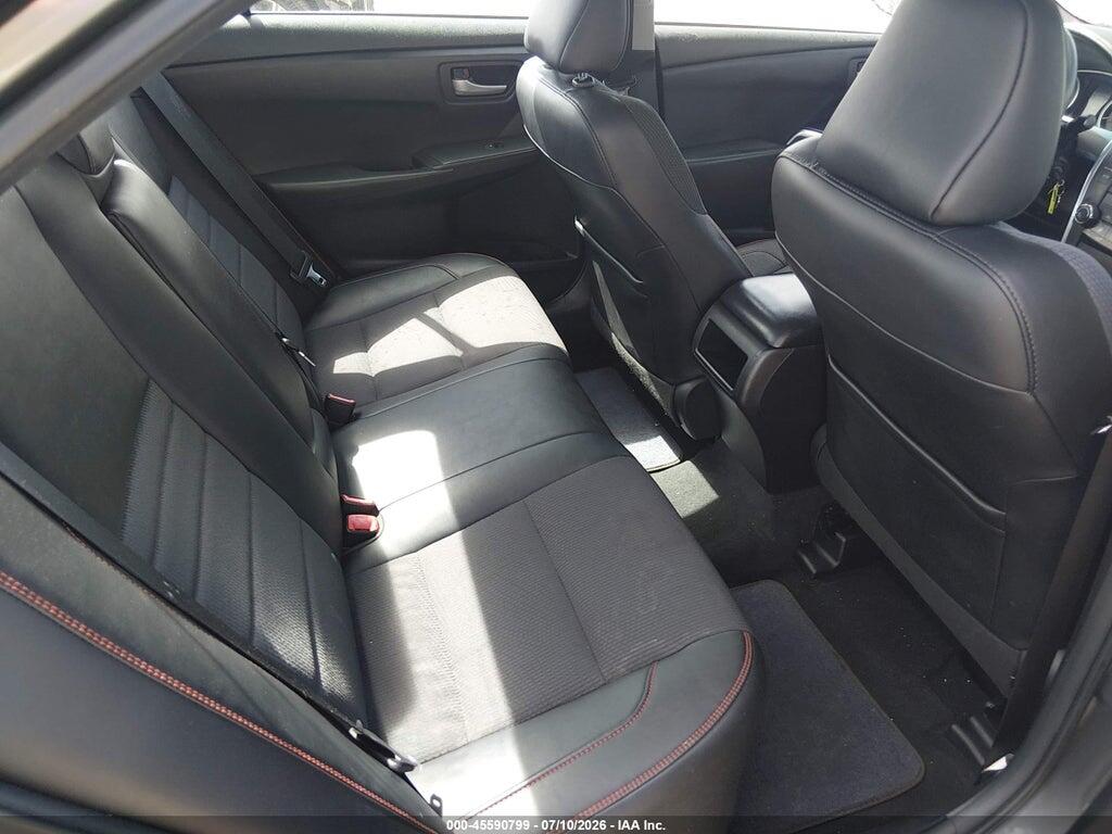 4T1BF1FKXHU641288 2017 TOYOTA CAMRY photo no. 8