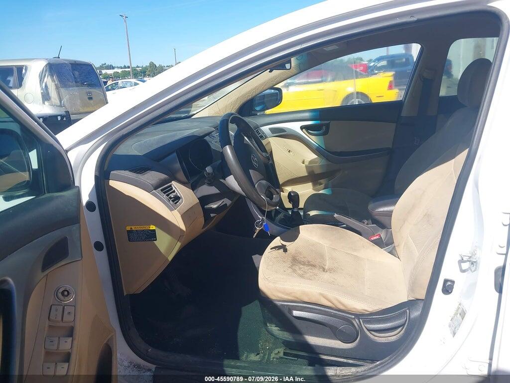 5NPDH4AE2DH369351 2013 HYUNDAI ELANTRA photo no. 5